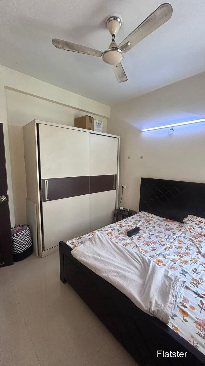 3BHK - Image 3