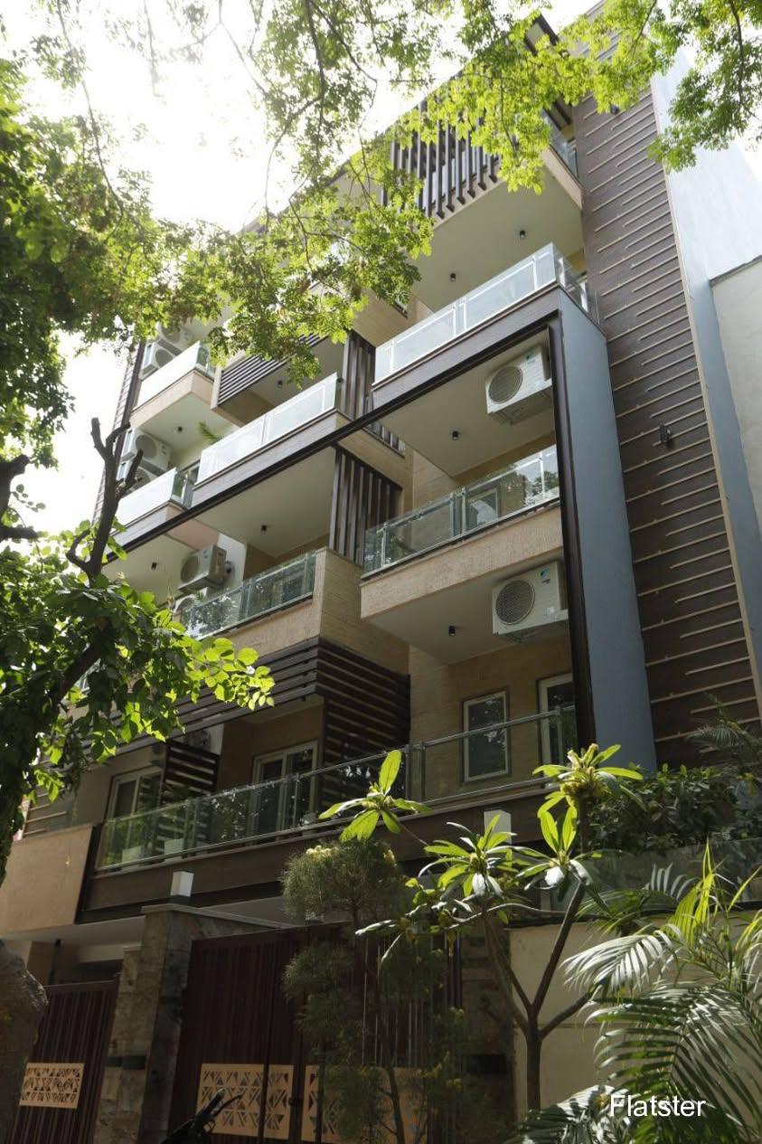 Fully Furnished 1BHK - Image 3