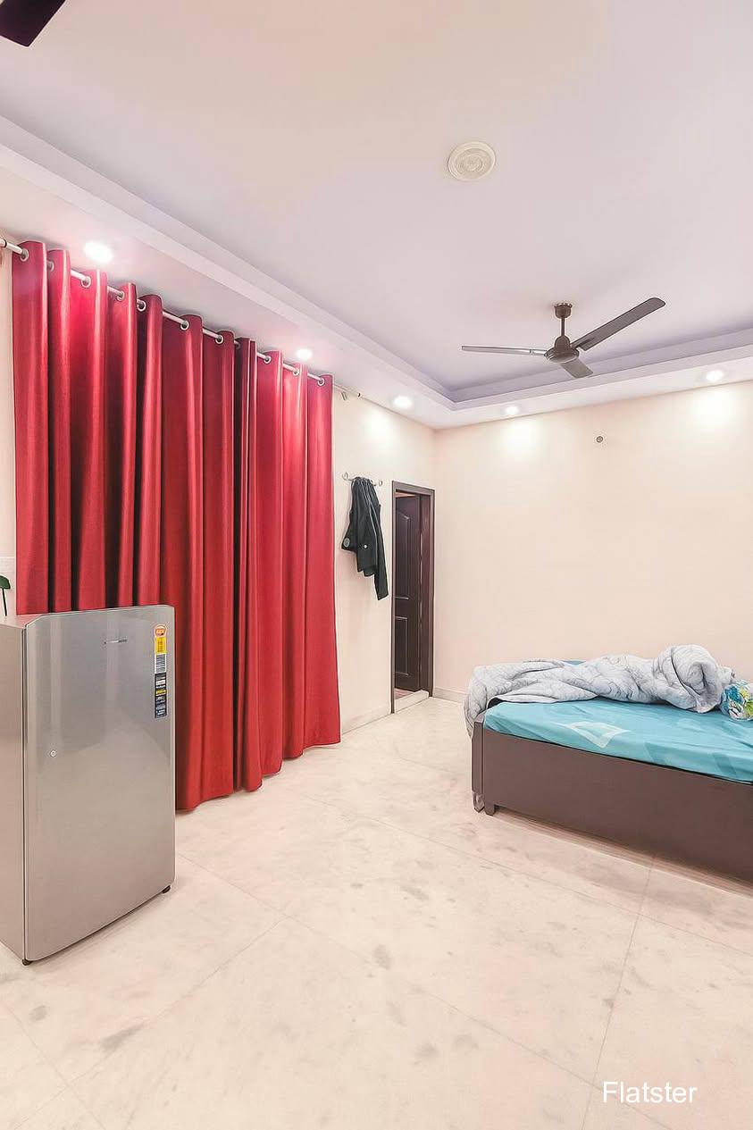 Fully Furnished 1RK - Image 3