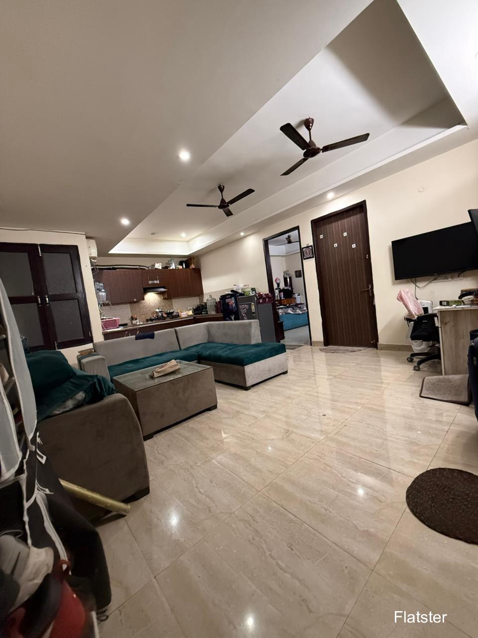 Fully Furnished 2BHK - Image 4