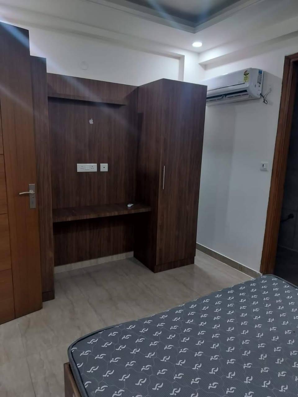 Fully Furnished 3BHK