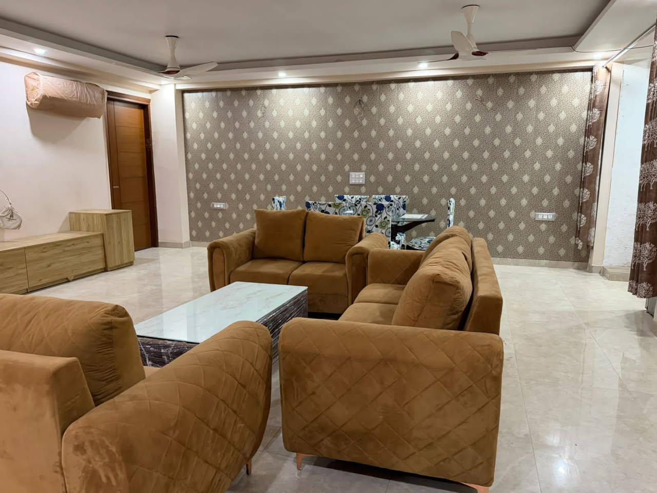 Fully Furnished 3BHK