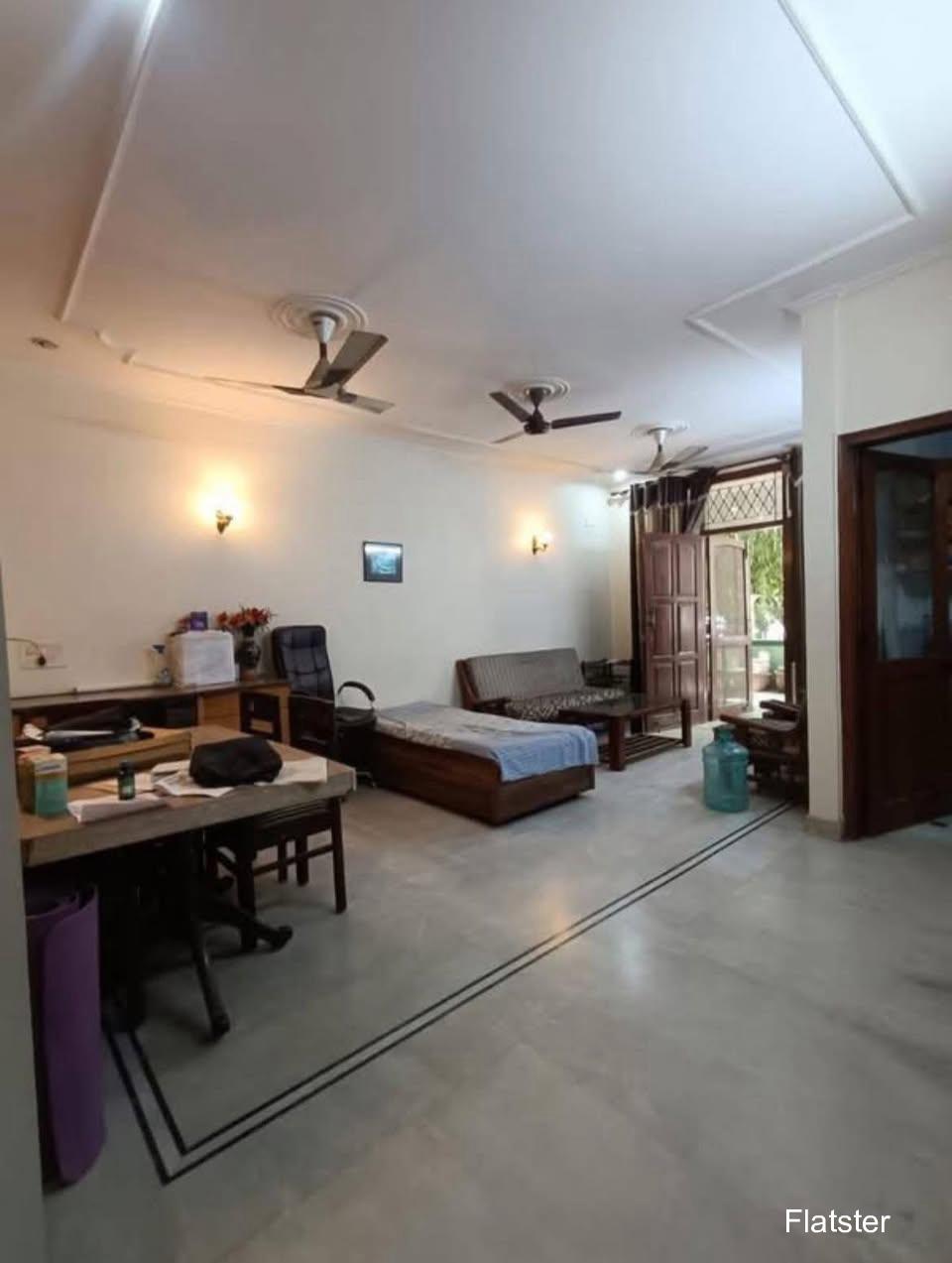 Fully Furnished 3BHK - Image 3
