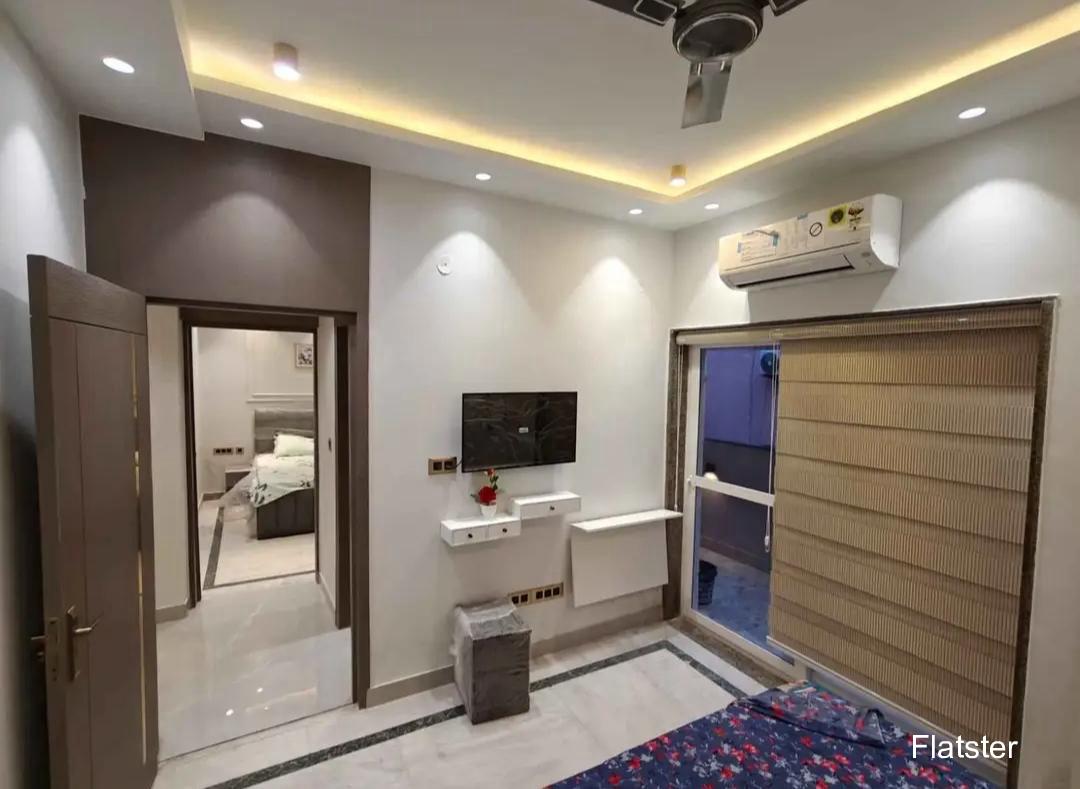 Fully Furnished 3BHK - Image 5