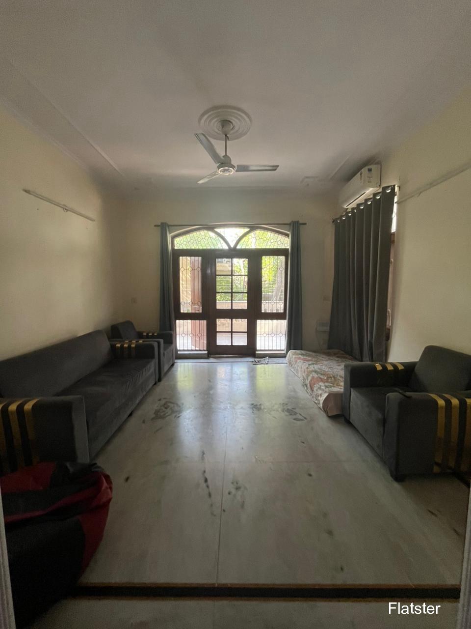 Fully Furnished 3BHK - Image 3