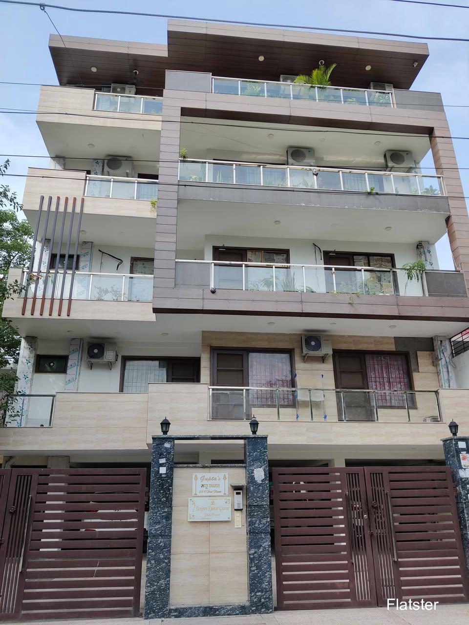 Fully Furnished 4BHK - Image 3