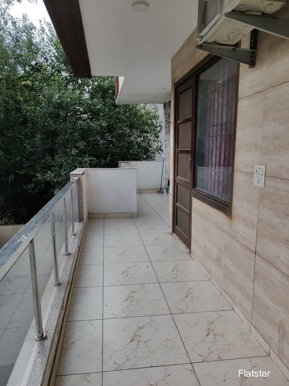 Fully Furnished 4BHK - Image 2