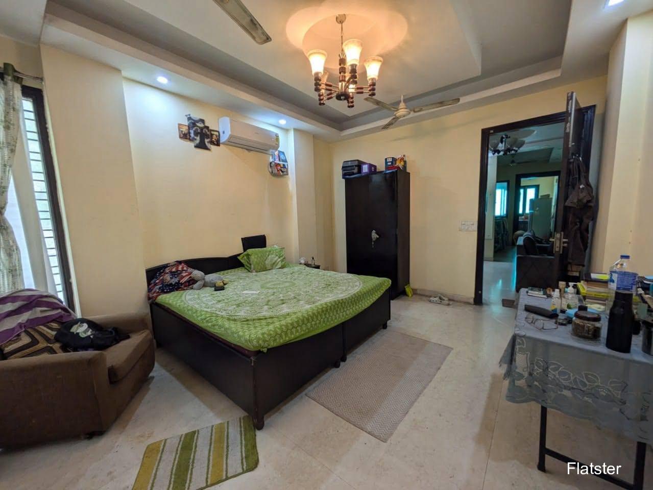 Fully Furnished 4BHK - Main Image