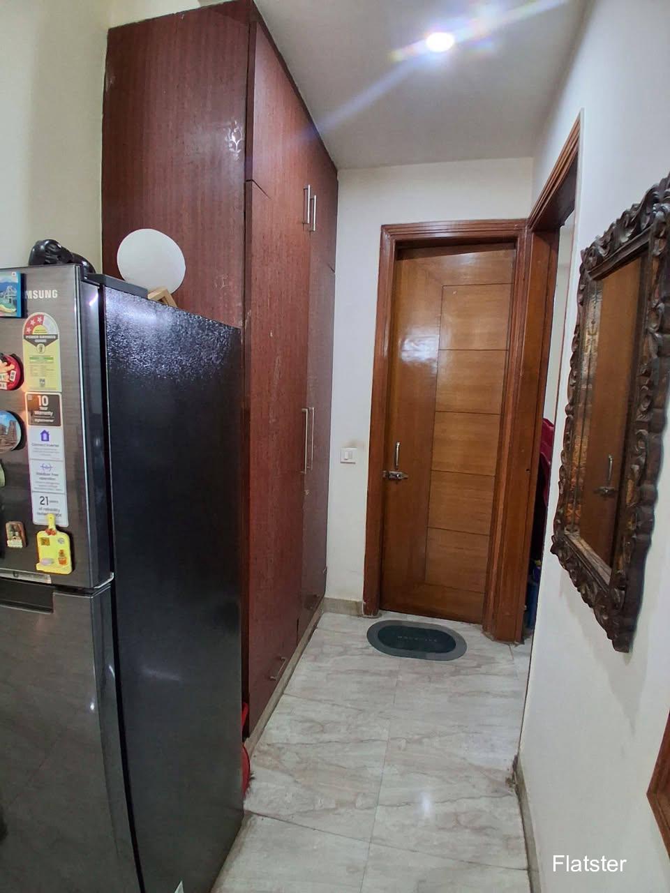 Semi Furnished 2BHK - Image 4