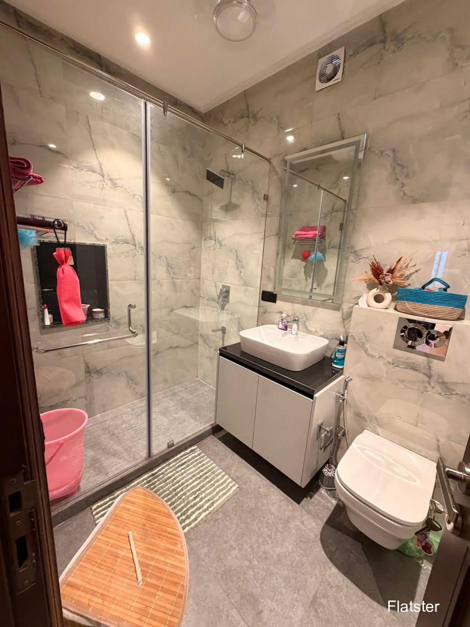 Semi Furnished 3BHK - Image 2