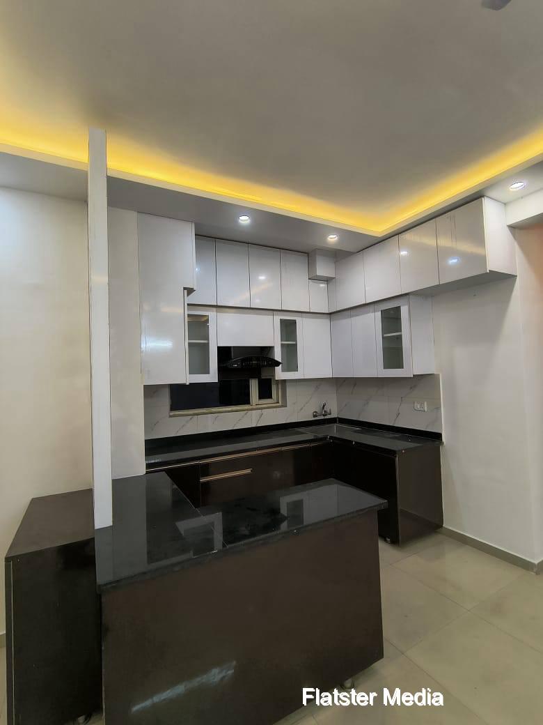 2BHK - Sector 67A